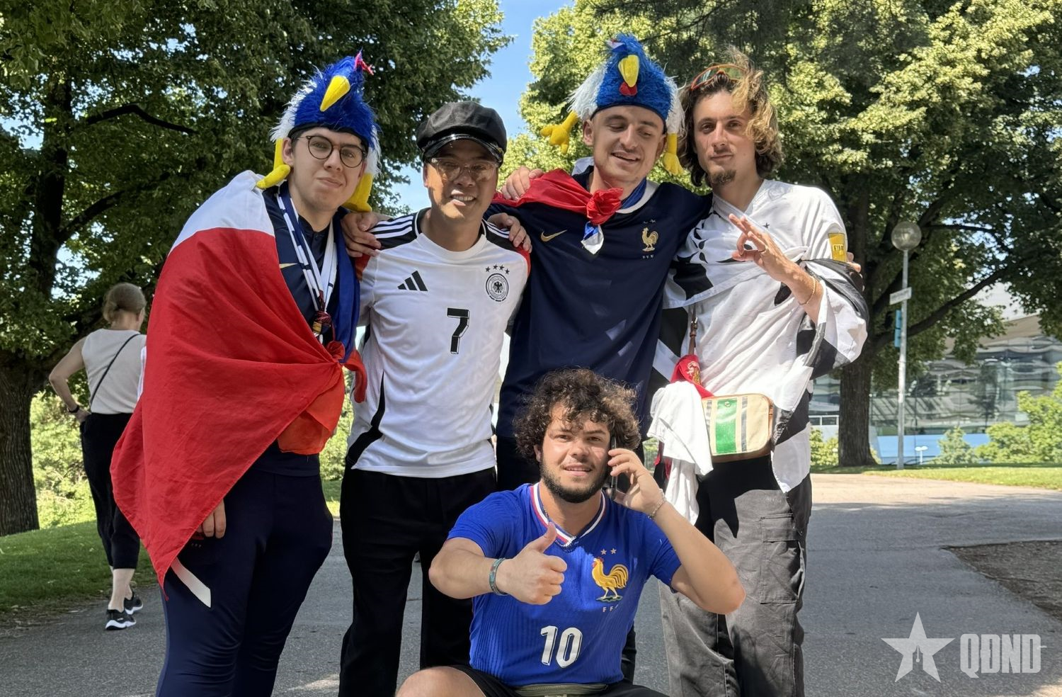 Nhật ký World Cup: Săn tìm áo đấu
